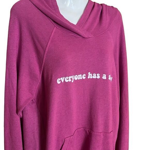 Good Hyouman womens Elvy Hoodie pink Size S EVERYONE HAS A STORY‎ Barbiecore NWT - Picture 2 of 9